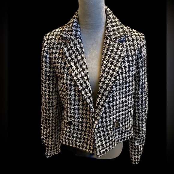 Maison D’Amelie Paris Jackets & Blazers - Maison D’Amelie Houndstooth Blazer